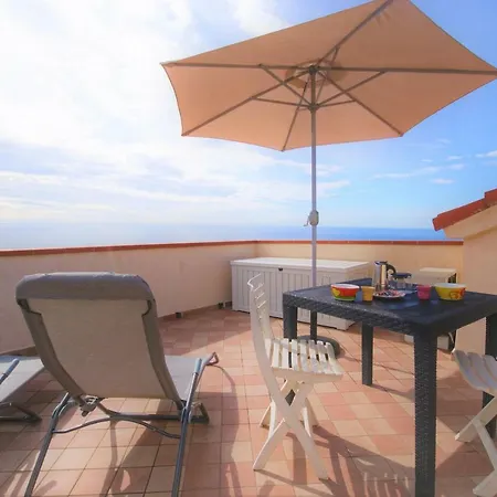 The Old Ship Costarainera