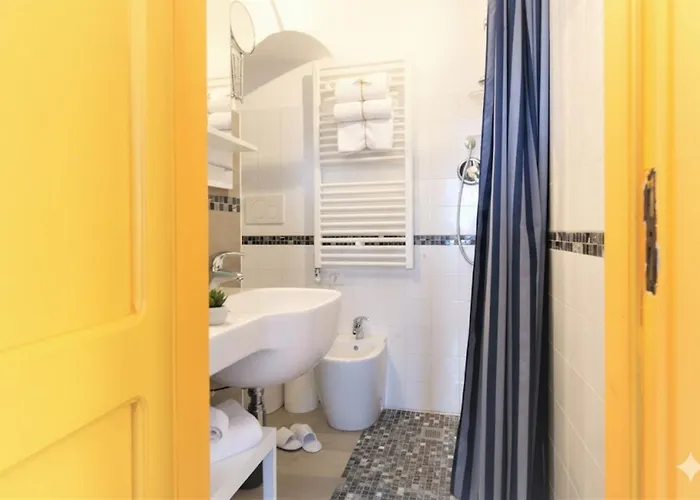 The Old Ship Lägenhet